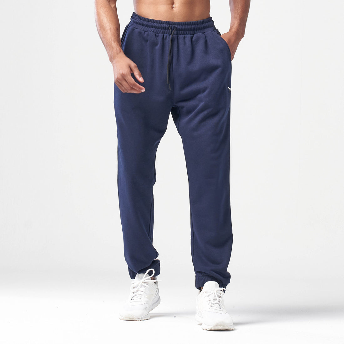 ESSENTIAL JOGGER PANT - NAVY